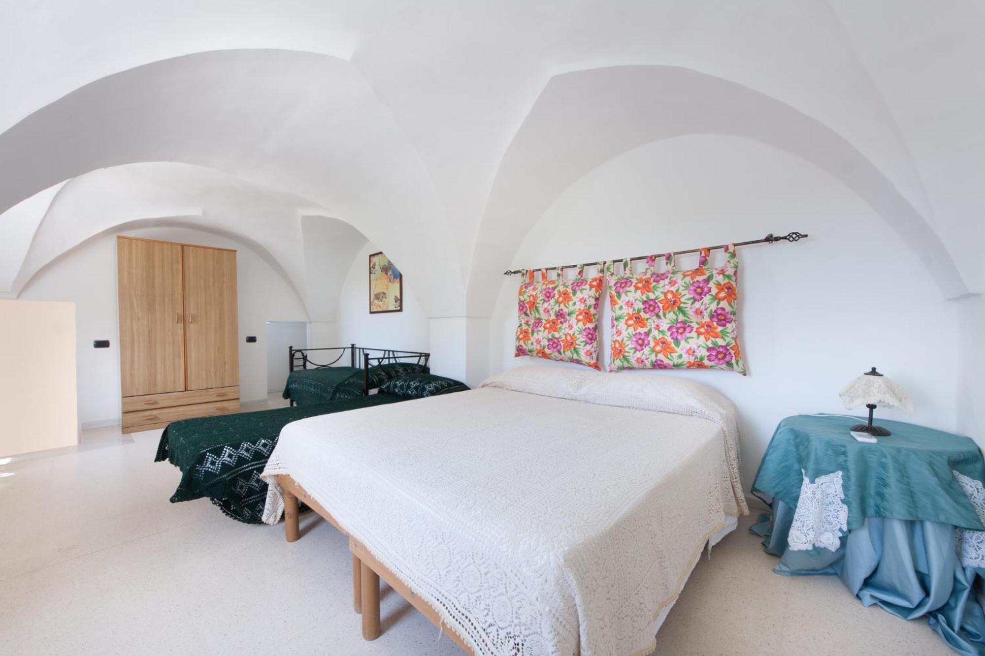 Agriturismo Villantica Tuglie Eksteriør billede